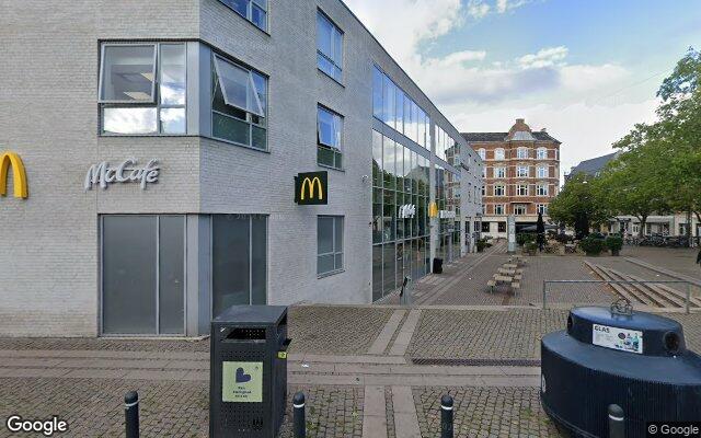 Bone’s — amerikansk familie‑restaurant i Valby