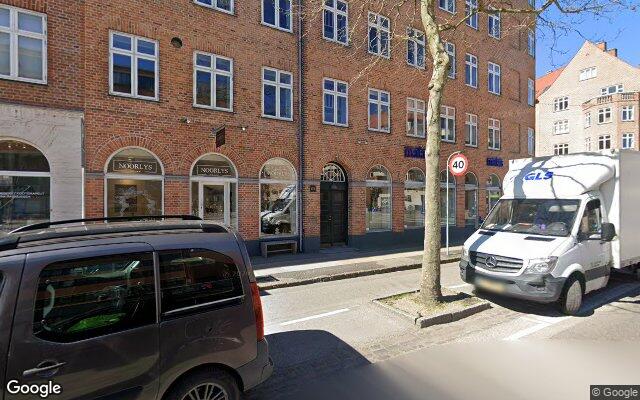 Dorthe C