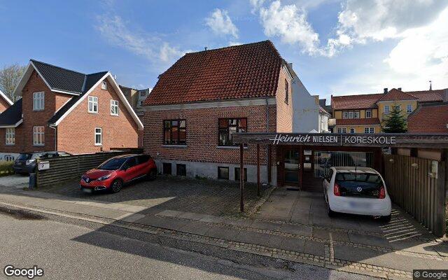 Heinrich Nielsens Køreskole