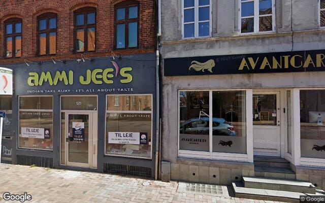 Street View af Ammi Jee’s